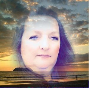 Meet your Posher, Kendra